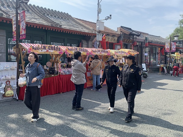 三招运动膏肓穴轻松祛除一身病！